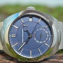 Thumbnail von Urban Jürgensen ONE GMT Automatik Herrenuhr Blue Dial UNGETRAGEN Ref. 5541 826232 </h1>