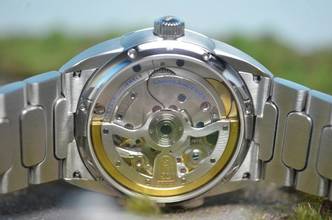 Thumbnail von Urban Jürgensen ONE GMT Automatik Herrenuhr Blue Dial UNGETRAGEN Ref. 5541 826232 </h1>