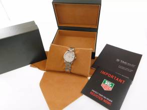 Thumbnail von TAG Heuer Carrera Lady 32 mm Stahl mit Stahlband und Perlmutt Zifferblatt </h1>