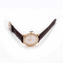 Thumbnail von Omega De Ville Prestige 424.58.40.20.52.001 - De Ville Automatic Silver Dial 18kt Yellow Gold Men's Watch </h1>