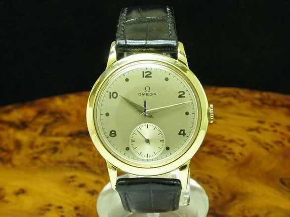  Omega 18kt 750 Gold Handaufzug Herrenuhr Von Ca 1950 / Ref 2684 / Kaliber 266 </h1> 