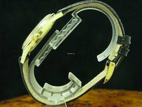 Thumbnail von Universal Genève Polerouter Date 18kt 750 Gold Automatik Herrenuhr / Ref104602/1 </h1>