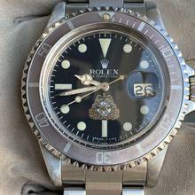 Thumbnail von Rolex Submariner Date 1680 Date by Kuwait Army Crest dial 1977's </h1>
