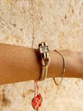 Thumbnail von Omega Ladies manual wind Wristwatch </h1>