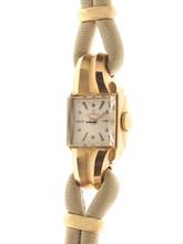 Thumbnail von Omega Ladies manual wind Wristwatch </h1>