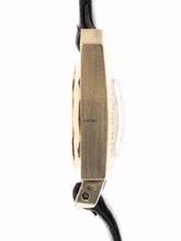 Thumbnail von Omega Ladies Wristwatch Asymetric </h1>