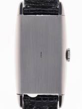 Thumbnail von Omega Gents Wristwatch Curvex </h1>