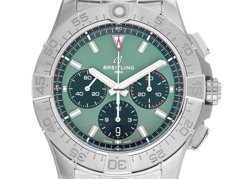  Breitling Avenger B01 Ref.AB0147101L1A1 2024 Full Set Ungetragen 