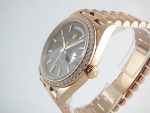 Thumbnail von Rolex Day-Date 40 Choco Dial Everrose / Diamond Bezel </h1>