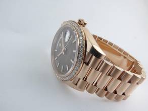 Thumbnail von Rolex Day-Date 40 Choco Dial Everrose / Diamond Bezel </h1>