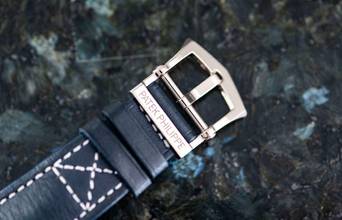 Thumbnail von Patek Philippe Annual Calendar Chronograph 5960G | Full Set 2022 | blue dial | White gold </h1>