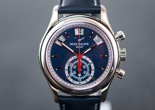 Thumbnail von Patek Philippe Annual Calendar Chronograph 5960G | Full Set 2022 | blue dial | White gold </h1>