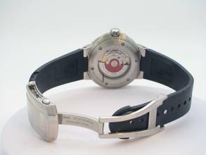 Thumbnail von Oris Aquis Date 01 733 7730 4135-07 4 24 65EB </h1>