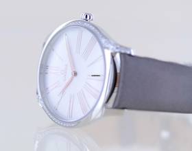 Thumbnail von Omega De Ville Trésor 39mm Dresswatch Lady Silver Rose Dial Diamond Case B+P