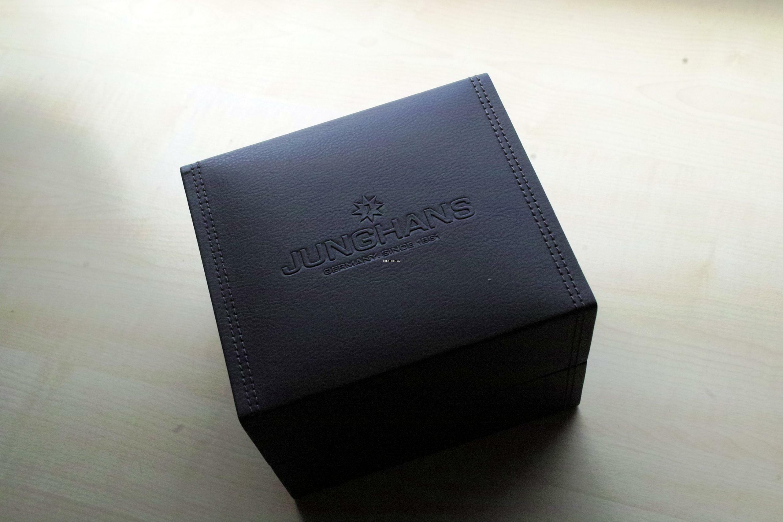 Thumbnail von Junghans max bill regulator bauhaus