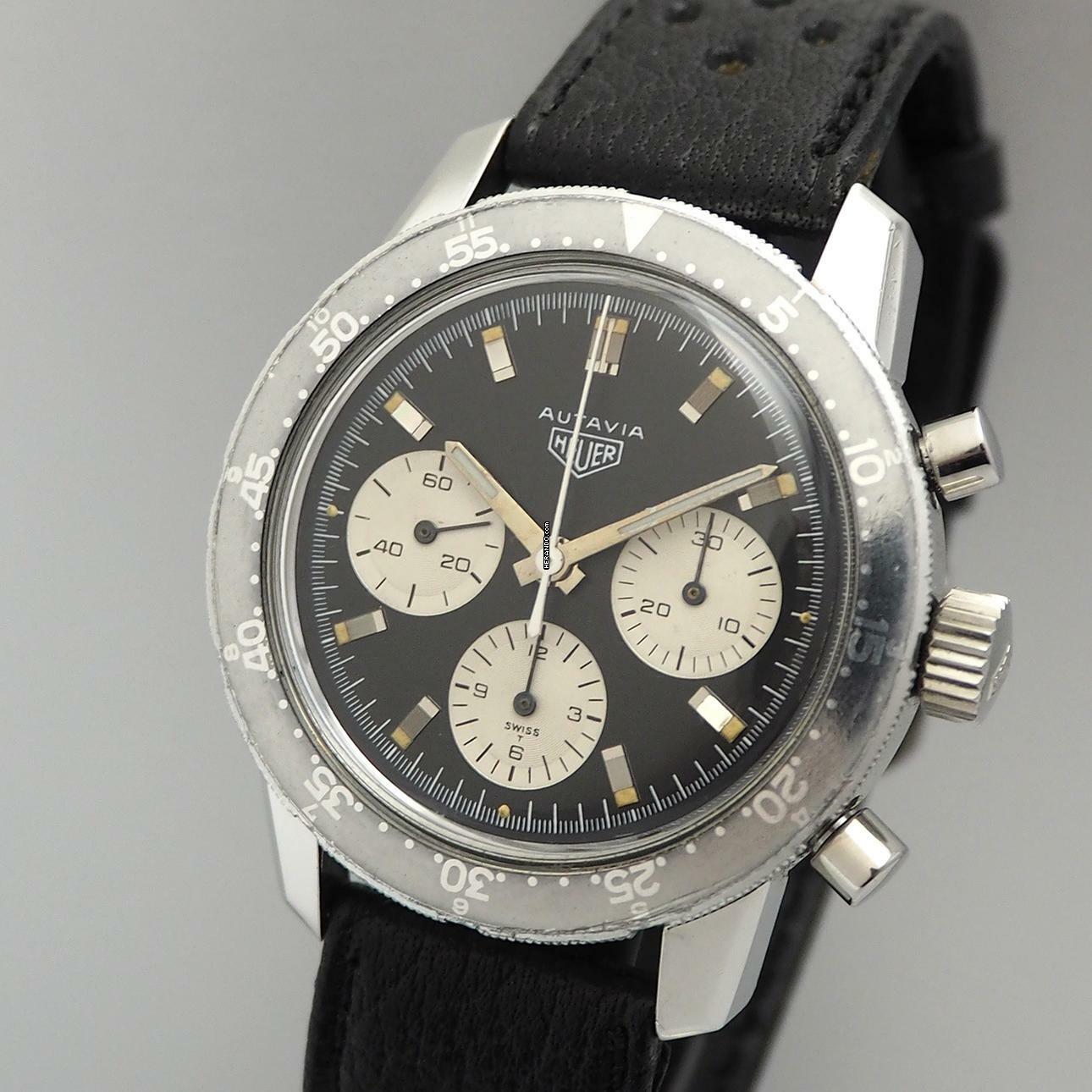Heuer Autavia 2446C Chronograph Vintage Panda Valjoux 72 top