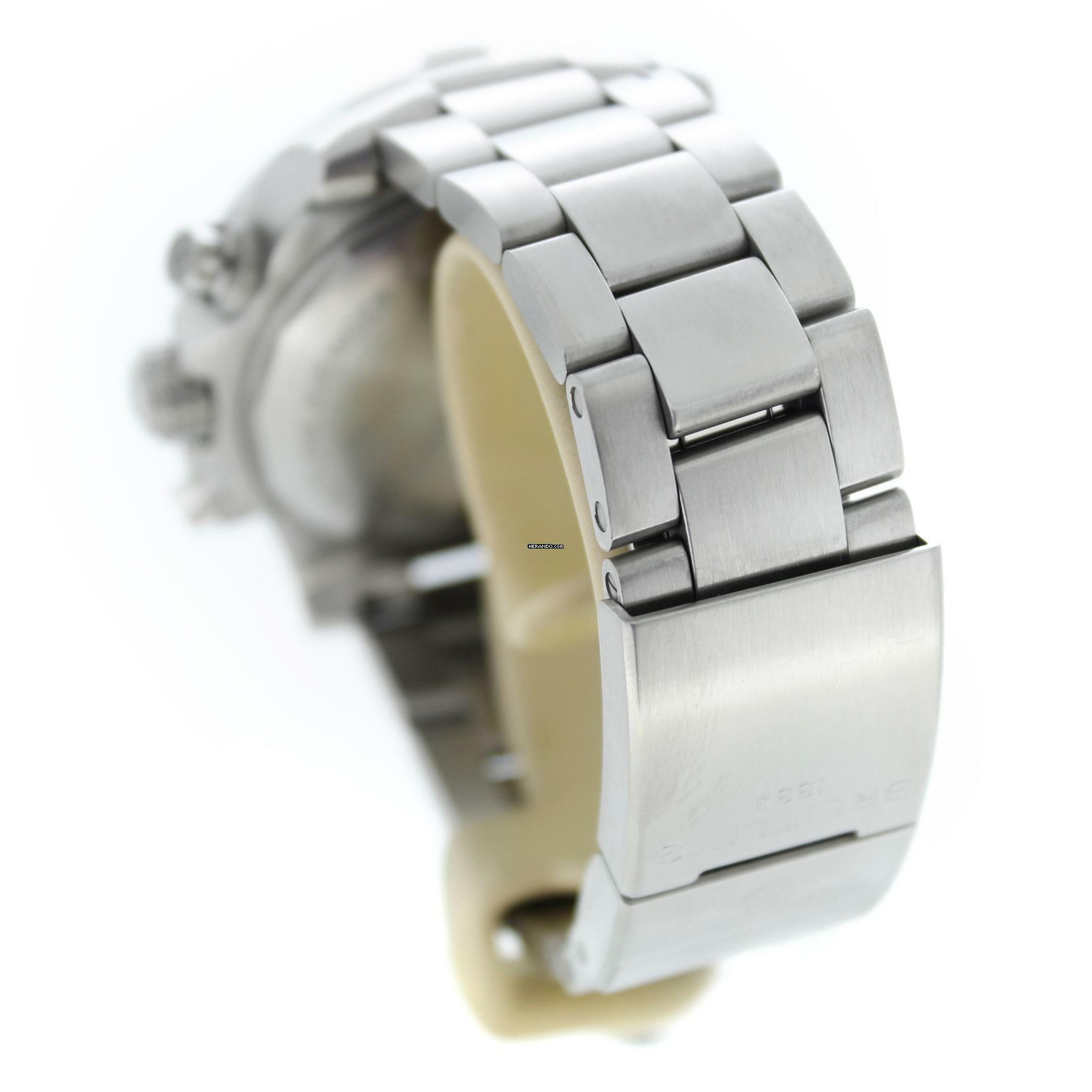 Thumbnail von Breitling Avenger Chronograph 43