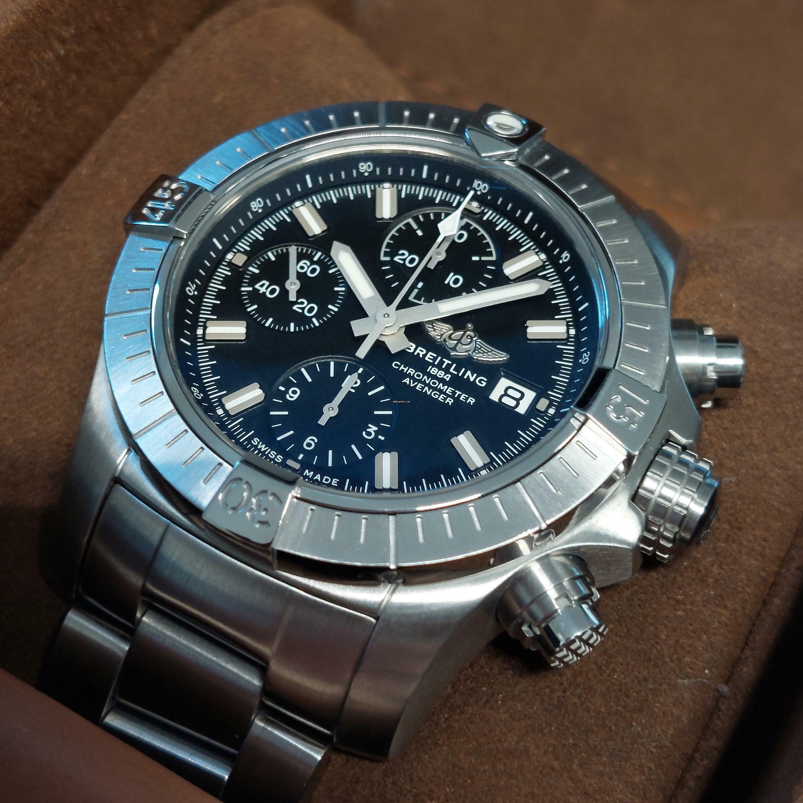 Thumbnail von Breitling Avenger Chronograph 43