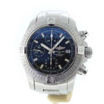  Breitling Avenger Chronograph 43 