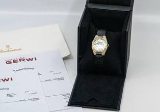 Thumbnail von Audemars Piguet Royal Oak Lady Diamond | 66797BA | Mother of Pearl dial | Yellowgold </h1>