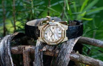 Thumbnail von Audemars Piguet Royal Oak Lady Diamond | 66797BA | Mother of Pearl dial | Yellowgold </h1>