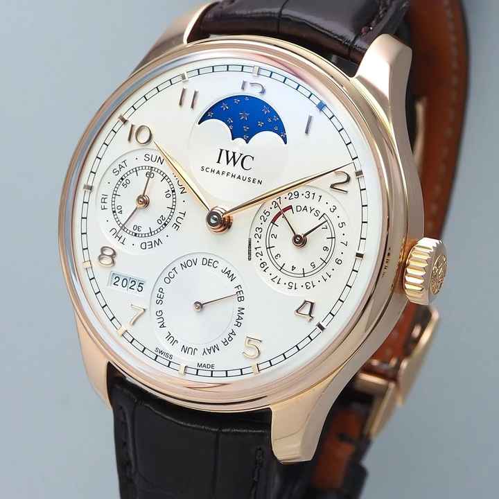  IWC Portugieser Ewiger Kalender Perpetual Calendar Ref 503302 Gold 18k/750 Box+Papiere 2022 