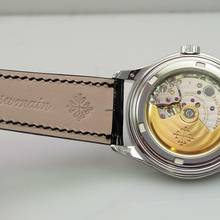 Thumbnail von Patek Philippe Annual Calendar WhiteGold 18k/750 Ref. 5146G Box+Papiere 2005 </h1>