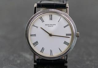Thumbnail von Patek Philippe Calatrava 3520/00D | rare Japan delivery | Whitegold | Full Set 1979 </h1>