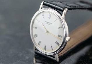 Thumbnail von Patek Philippe Calatrava 3520/00D | rare Japan delivery | Whitegold | Full Set 1979 </h1>