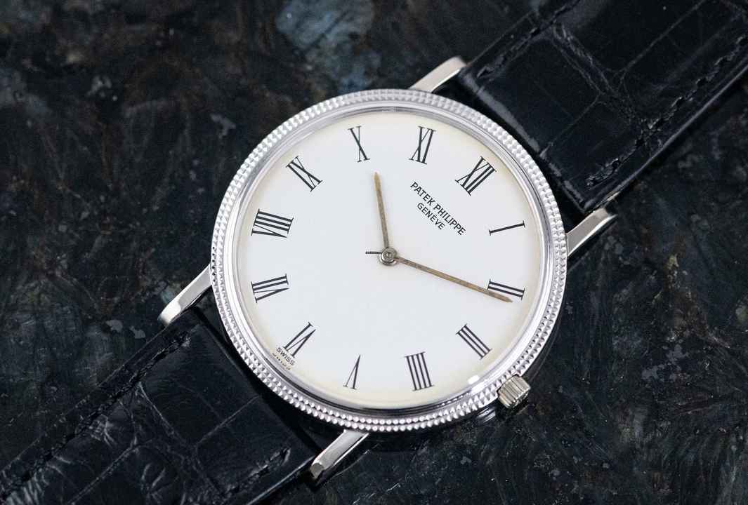  Patek Philippe Calatrava 3520/00D | rare Japan delivery | Whitegold | Full Set 1979 </h1> 