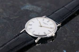 Thumbnail von Patek Philippe Calatrava 3520/00D | rare Japan delivery | Whitegold | Full Set 1979 </h1>