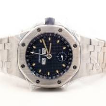 Thumbnail von Audemars Piguet Royal Oak Offshore Triple </h1>
