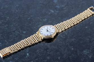 Thumbnail von Patek Philippe Calatrava 3802/200 | Gold bracelet | Certificate 1990 | Yellowgold </h1>