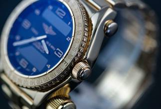 Thumbnail von Breitling Emergency K56121.1 | Yellowgold | Collectors Full Set