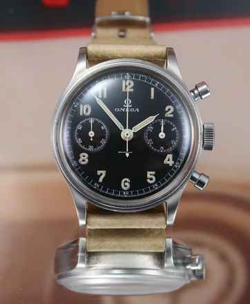  Omega 33.3 Chronograph Rare Early model Waterproof Black Military Dial 321 </h1> 