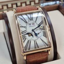 Thumbnail von Roger Dubuis Much More Perpetual Calendar Moonphase Ouro Rosé XL Automático