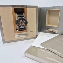 Thumbnail von Jaeger-LeCoultre AMVOX TOURBILLON Gmt Ouro Rosé & Cerâmica Edição ltda