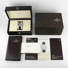 Thumbnail von Patek Philippe Annual Calendar Blue Dial Ref.5205G-013 </h1>