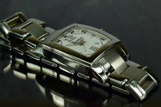 Thumbnail von Chopard Two O Ten Edelstahl Damenuhr Datum Saphirglas </h1>