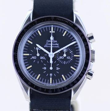  Omega Speedmaster Professional Moonwatch Chrono Moonwatch Tritium Vintage 1985 Patina </h1> 