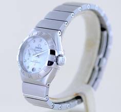 Thumbnail von Omega Constellation Petite Seconde Lady MOP Dial Petite Seconde Master Chronometer Metas </h1>