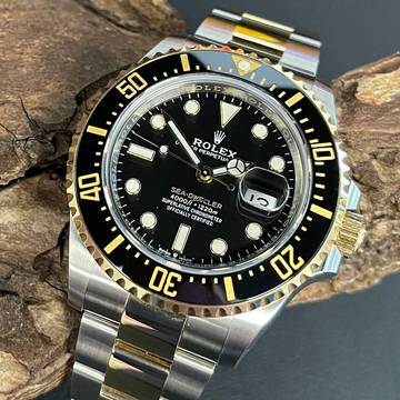  Rolex Sea-Dweller Sea-Dweller 43mm - FULL SET 2021 - Ref. 126603 </h1> 