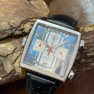  TAG Heuer Monaco Calibre 11 Chronograph - FULL SET 2013 - Ref. CAW211D </h1> 