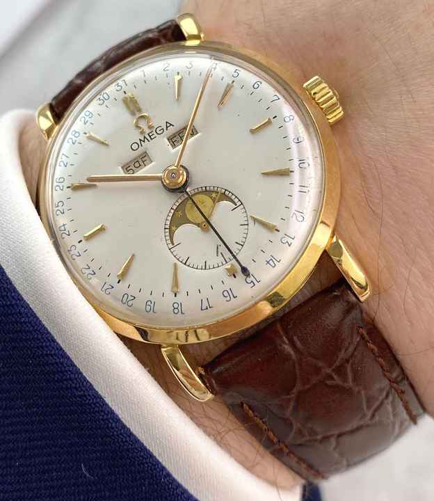  Omega Seamaster Cosmic Serviced Triple Date Cosmic Moonphase Solid Gold Vintage 2473 2473 