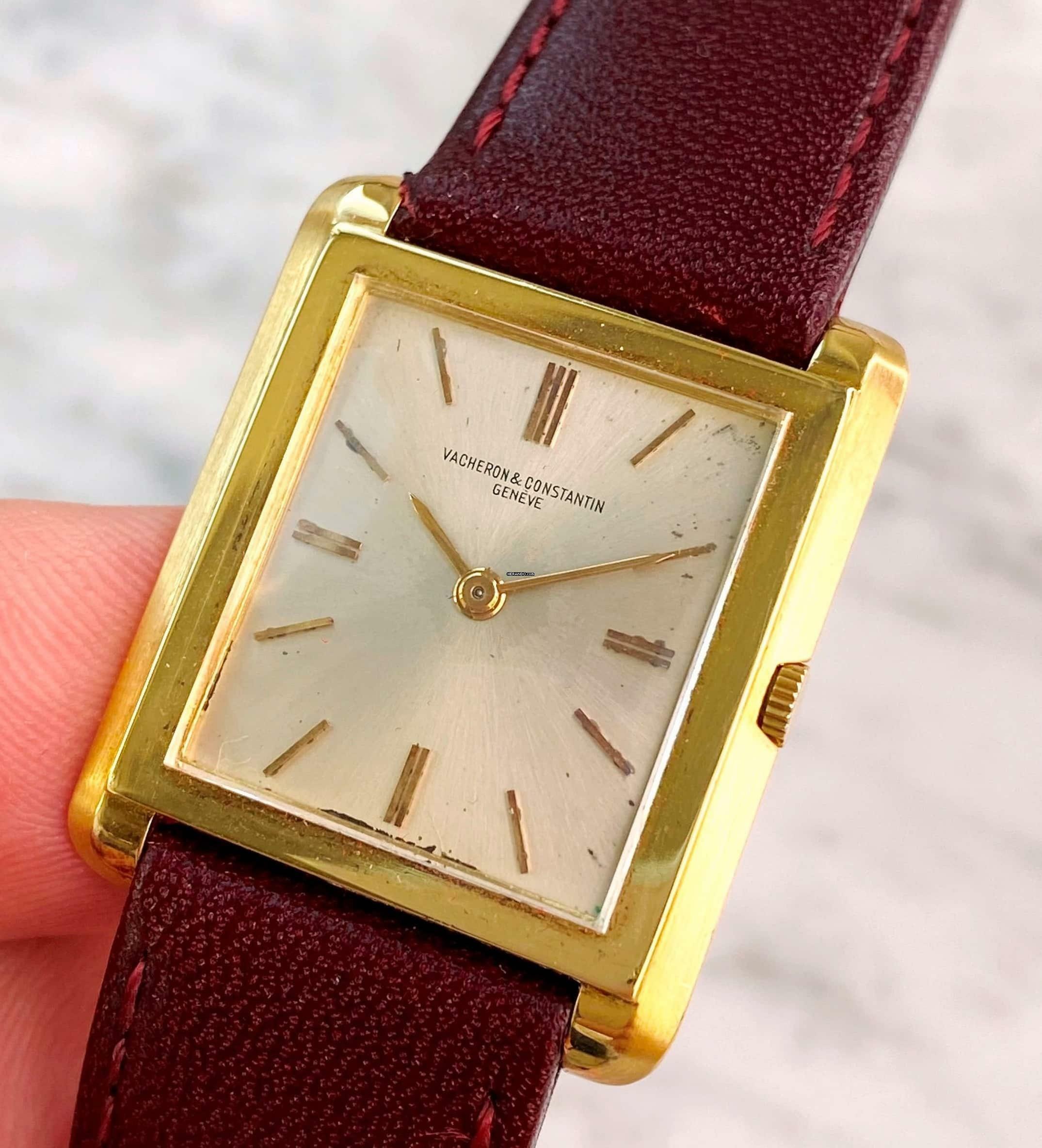 Thumbnail von Vacheron Constantin Tank Vintage Solid Gold Tank Ultra Flat and Stepped Case