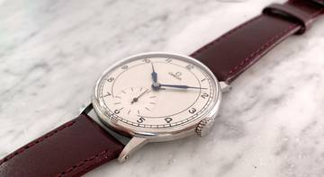 Thumbnail von Omega Serviced Oversize Jumbo 37mm Restored Sector Dial 2319