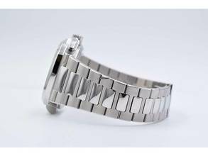 Thumbnail von Patek Philippe Nautilus 5990/1a-001 2016 - Full Set