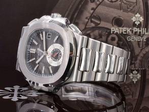 Thumbnail von Patek Philippe Nautilus 5980/1a Rare Black Dial - 2010