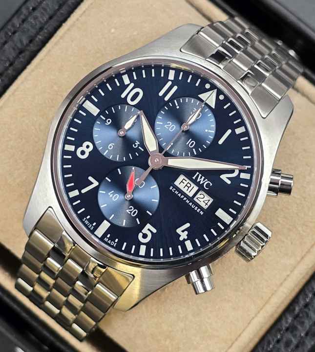  IWC Fliegeruhr Chronograph Pilot Chronograph 41mm IW388102 Blue Dial Unworn/New Condition Full Set 6-2025 