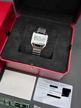 Thumbnail von Cartier Santos de Cartier WSSA0061 - Medium - Green Dial Unworn/New Condition - Full Set 11/2025